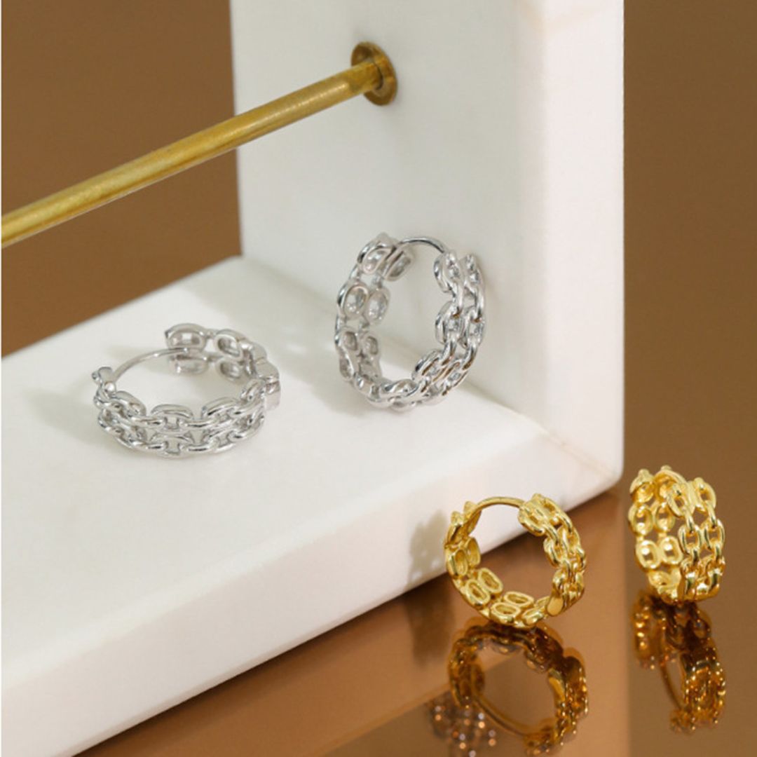 Sophia Cuban Link Chain Earrings in s925 with rhodium plating Rozy