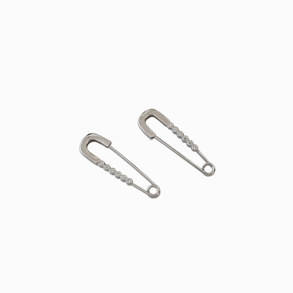 Aurora Safety Pin Earrings in s925 with rhodium plating