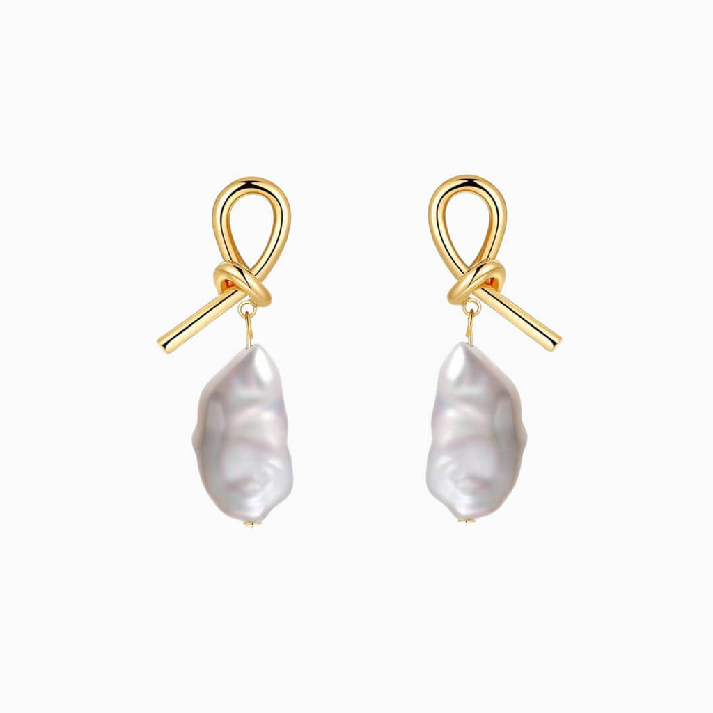 Mabel Baroque Pearl Earrings with s925 needle